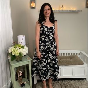 Meet your Posher, Deena